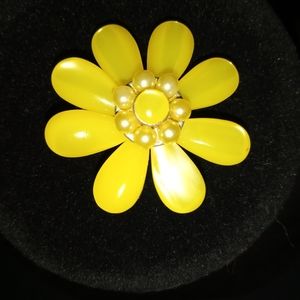CURATED BY RUA'H KIBRIYA: Vintage Sunflower Pin